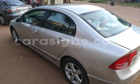 Acheter Occasion Voiture Honda Civic Gris à Lomé, Togo Acheter Occasion Voiture Honda Civic Gris à Lomé, Togo