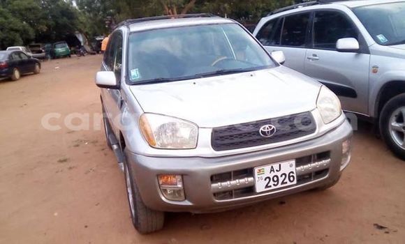 Buy Used Toyota RAV4 Silver Car in Lome in Togo Buy Used Toyota RAV4 Silver Car in Lome in Togo
