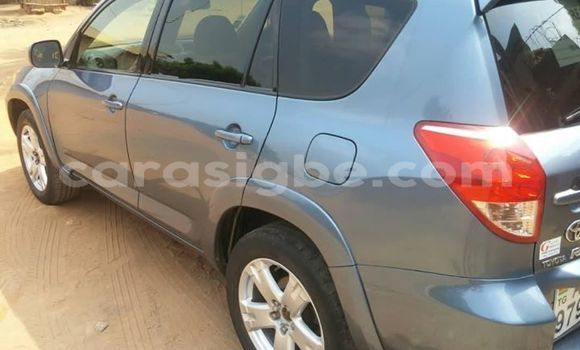 Buy Used Toyota RAV4 Blue Car in Lome in Togo Buy Used Toyota RAV4 Blue Car in Lome in Togo