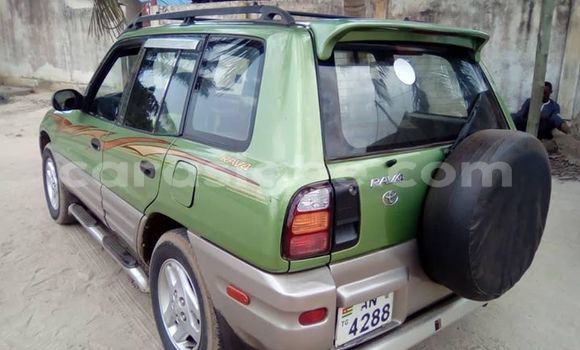 Buy Used Toyota RAV4 Green Car in Lome in Togo Buy Used Toyota RAV4 Green Car in Lome in Togo