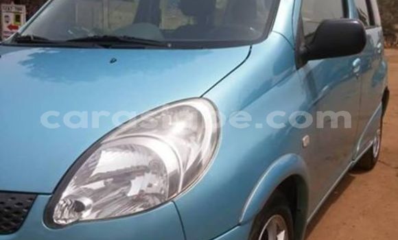 Buy Used Toyota Ractis Blue Car in Lome in Togo Buy Used Toyota Ractis Blue Car in Lome in Togo