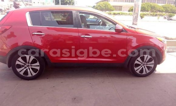 Acheter Occasion Voiture Kia Sportage Rouge à Lomé, Togo Acheter Occasion Voiture Kia Sportage Rouge à Lomé, Togo