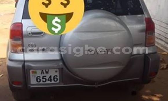 Buy Used Toyota RAV4 Silver Car in Lome in Togo Buy Used Toyota RAV4 Silver Car in Lome in Togo