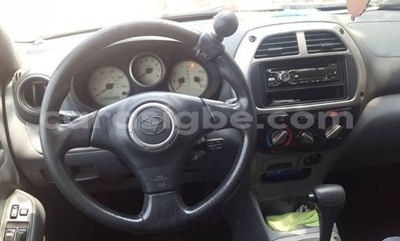 Buy Used Toyota RAV4 Silver Car in Lome in Togo Buy Used Toyota RAV4 Silver Car in Lome in Togo