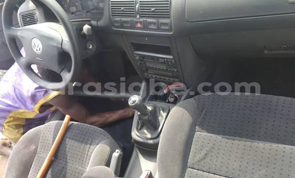 Buy Used Volkswagen Golf Green Car in Lome in Togo Buy Used Volkswagen Golf Green Car in Lome in Togo