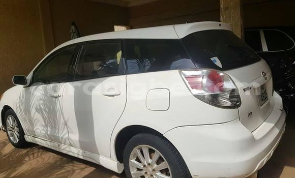 Buy Used Toyota Matrix White Car in Lome in Togo Buy Used Toyota Matrix White Car in Lome in Togo