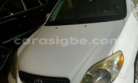 Buy Used Toyota Matrix White Car in Lome in Togo Buy Used Toyota Matrix White Car in Lome in Togo
