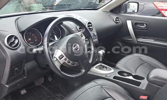 Buy Import Nissan Rogue White Car in Lome in Togo Buy Import Nissan Rogue White Car in Lome in Togo