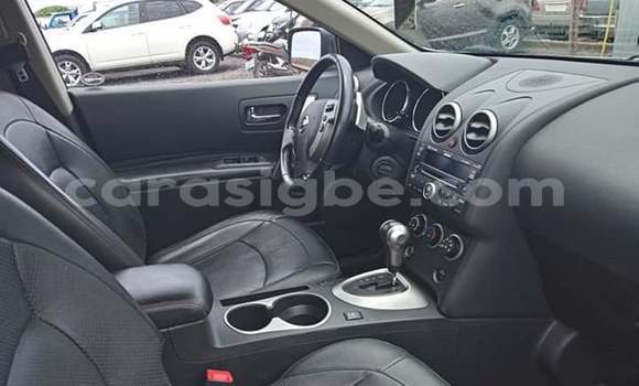 Buy Import Nissan Rogue White Car in Lome in Togo Buy Import Nissan Rogue White Car in Lome in Togo