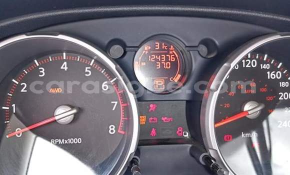 Buy Import Nissan Rogue White Car in Lome in Togo Buy Import Nissan Rogue White Car in Lome in Togo
