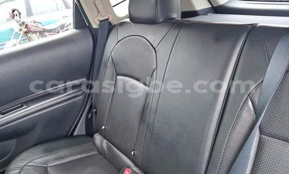 Buy Import Nissan Rogue White Car in Lome in Togo Buy Import Nissan Rogue White Car in Lome in Togo