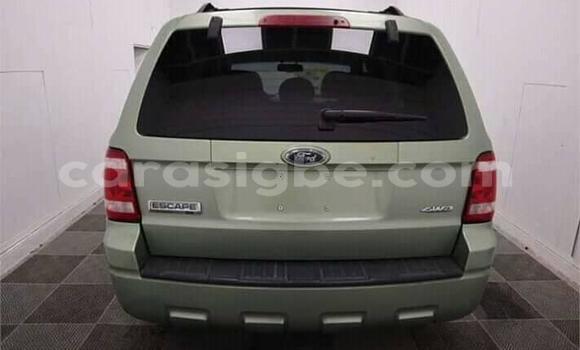 Acheter Occasion Voiture Ford Escape Vert à Lomé, Togo Acheter Occasion Voiture Ford Escape Vert à Lomé, Togo