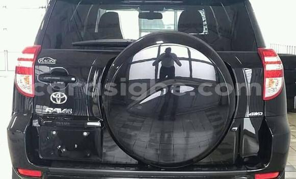 Acheter Occasion Voiture Toyota RAV4 Noir à Lomé, Togo Acheter Occasion Voiture Toyota RAV4 Noir à Lomé, Togo