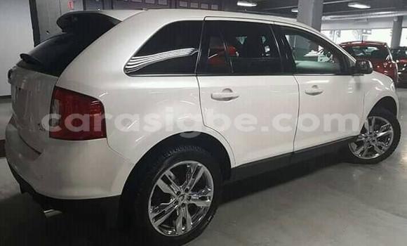 Acheter Occasion Voiture Ford Edge Blanc à Lomé, Togo Acheter Occasion Voiture Ford Edge Blanc à Lomé, Togo