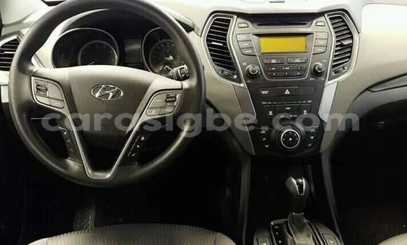 Acheter Occasion Voiture Hyundai Santa Fe Blanc à Lomé, Togo Acheter Occasion Voiture Hyundai Santa Fe Blanc à Lomé, Togo