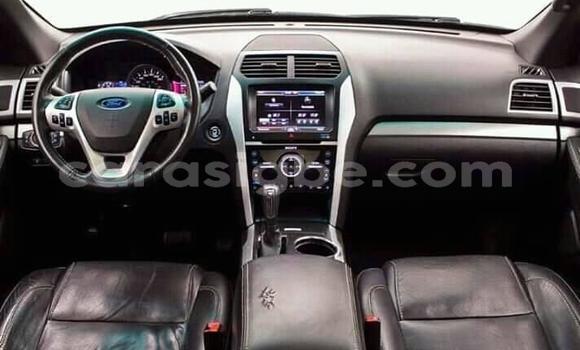 Buy Used Ford Explorer White Car in Lome in Togo Buy Used Ford Explorer White Car in Lome in Togo