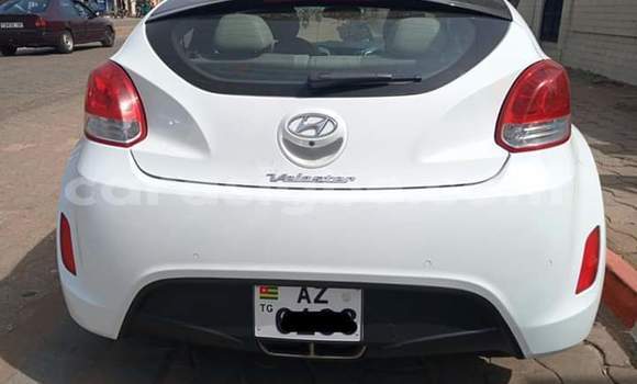 Buy Import Hyundai Veloster White Car in Lome in Togo
