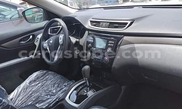 Acheter Import Voiture Nissan Rogue Blanc à Lomé, Togo Acheter Import Voiture Nissan Rogue Blanc à Lomé, Togo