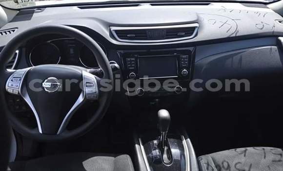 Buy Import Nissan Rogue Silver Car in Lome in Togo Buy Import Nissan Rogue Silver Car in Lome in Togo