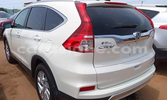 Buy Import Honda CR–V White Car in Lome in Togo Buy Import Honda CR–V White Car in Lome in Togo