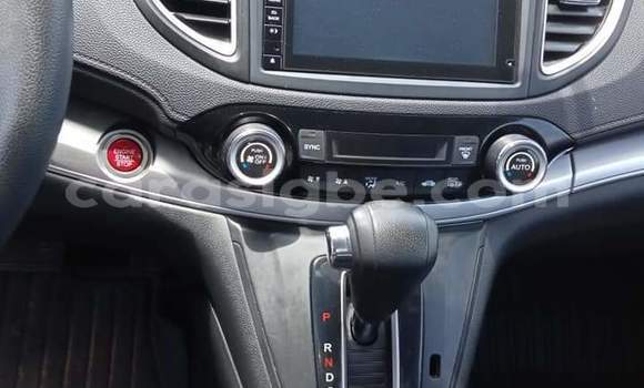 Buy Import Honda CR–V White Car in Lome in Togo Buy Import Honda CR–V White Car in Lome in Togo