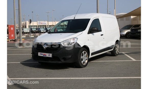 Acheter Import Voiture Renault Dokker Blanc à Import - Dubai, Togo