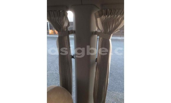 Acheter Import Voiture Toyota Coaster Blanc à Import - Dubai, Togo Acheter Import Voiture Toyota Coaster Blanc à Import - Dubai, Togo