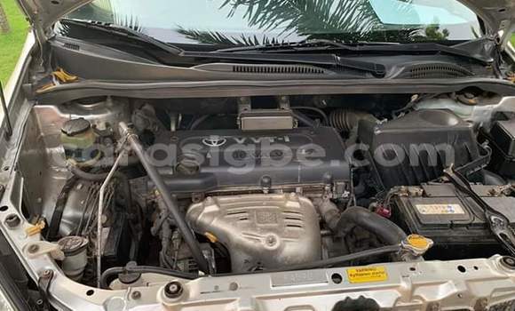 Buy Import Toyota Avensis Silver Car in Lome in Togo Buy Import Toyota Avensis Silver Car in Lome in Togo