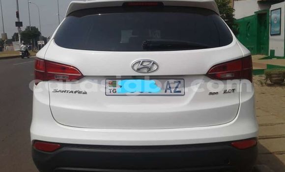 Acheter Occasion Voiture Hyundai Santa Fe Blanc à Lomé, Togo Acheter Occasion Voiture Hyundai Santa Fe Blanc à Lomé, Togo