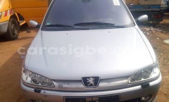 Acheter Occasion Voiture Peugeot 306 Gris à Lomé, Togo
