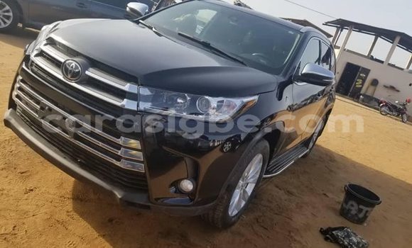 Buy Used Toyota Highlander Black Car in Lome in Togo Buy Used Toyota Highlander Black Car in Lome in Togo