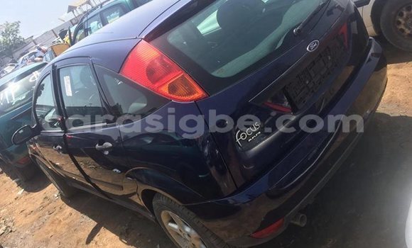 Buy Used Ford Focus Blue Car in Lome in Togo Buy Used Ford Focus Blue Car in Lome in Togo