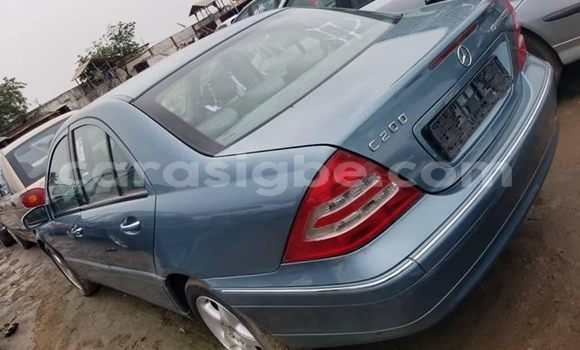 Buy Used Mercedes‒Benz C–Class Blue Car in Lome in Togo Buy Used Mercedes‒Benz C–Class Blue Car in Lome in Togo