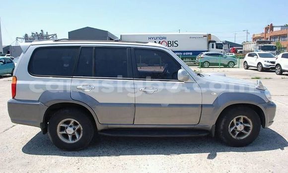 Buy Used Hyundai Terracan Silver Car in Lome in Togo Buy Used Hyundai Terracan Silver Car in Lome in Togo