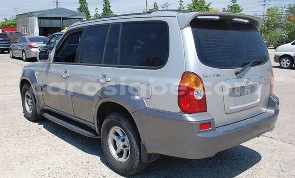 Buy Used Hyundai Terracan Silver Car in Lome in Togo Buy Used Hyundai Terracan Silver Car in Lome in Togo