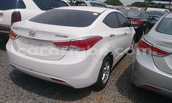 Buy Used Hyundai Avante White Car in Lome in Togo Buy Used Hyundai Avante White Car in Lome in Togo