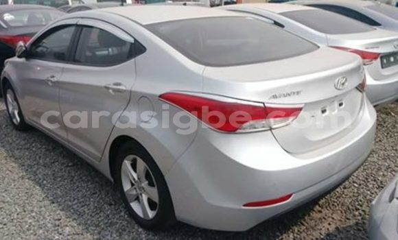 Buy Used Hyundai Elantra Silver Car in Lome in Togo Buy Used Hyundai Elantra Silver Car in Lome in Togo