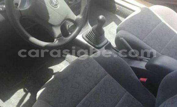 Acheter Occasion Voiture Toyota Yaris Bleu à Lomé, Togo Acheter Occasion Voiture Toyota Yaris Bleu à Lomé, Togo