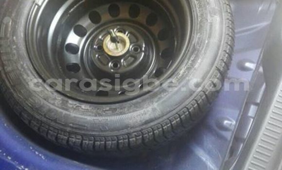 Acheter Occasion Voiture Toyota Yaris Bleu à Lomé, Togo Acheter Occasion Voiture Toyota Yaris Bleu à Lomé, Togo