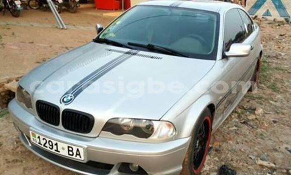 Acheter Occasion Voiture BMW 3–Series Gris à Lomé, Togo Acheter Occasion Voiture BMW 3–Series Gris à Lomé, Togo