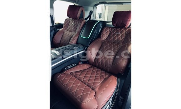Buy Import Toyota Land Cruiser Black Car in Import - Dubai in Togo Buy Import Toyota Land Cruiser Black Car in Import - Dubai in Togo