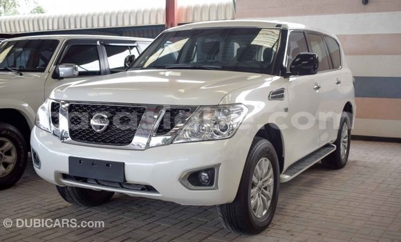 Acheter Import Voiture Nissan Patrol Blanc à Import - Dubai, Togo Acheter Import Voiture Nissan Patrol Blanc à Import - Dubai, Togo
