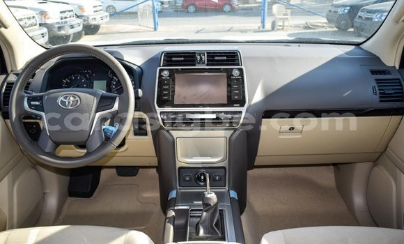 Acheter Import Voiture Toyota Prado Noir à Import - Dubai, Togo Acheter Import Voiture Toyota Prado Noir à Import - Dubai, Togo