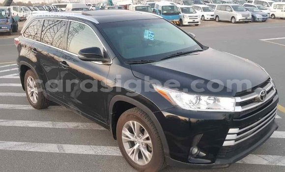 Acheter Import Voiture Toyota Highlander Noir à Import - Dubai, Togo Acheter Import Voiture Toyota Highlander Noir à Import - Dubai, Togo