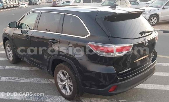 Acheter Import Voiture Toyota Highlander Noir à Import - Dubai, Togo Acheter Import Voiture Toyota Highlander Noir à Import - Dubai, Togo