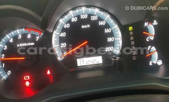 Acheter Import Voiture Toyota Fortuner Blanc à Import - Dubai, Togo Acheter Import Voiture Toyota Fortuner Blanc à Import - Dubai, Togo