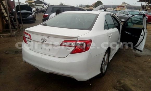 Buy Used Toyota Camry White Car in Lome in Togo Buy Used Toyota Camry White Car in Lome in Togo