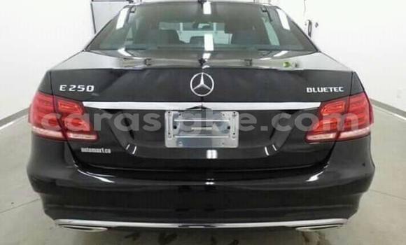 Buy Used Mercedes‒Benz E–Class Black Car in Lome in Togo Buy Used Mercedes‒Benz E–Class Black Car in Lome in Togo