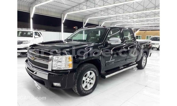 Acheter Import Voiture Chevrolet Silverado Noir à Import - Dubai, Togo Acheter Import Voiture Chevrolet Silverado Noir à Import - Dubai, Togo