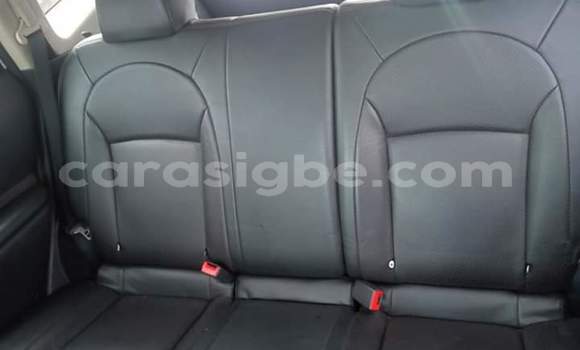 Acheter Import Voiture Nissan Rogue Blanc à Lomé, Togo Acheter Import Voiture Nissan Rogue Blanc à Lomé, Togo